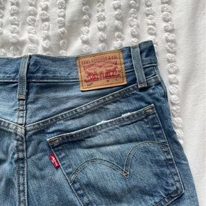 Levi’s 501 Size 25 Denim Shorts